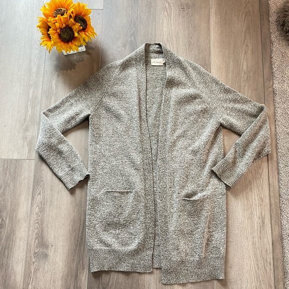Dreamers by debut Cozy open cardigan sold out on Nordstrom‘s size M/L. - Picture 2 of 14
